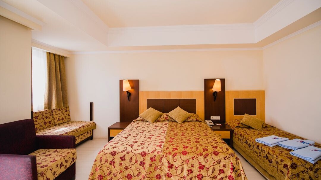 Viking Garden Hotel & Spa